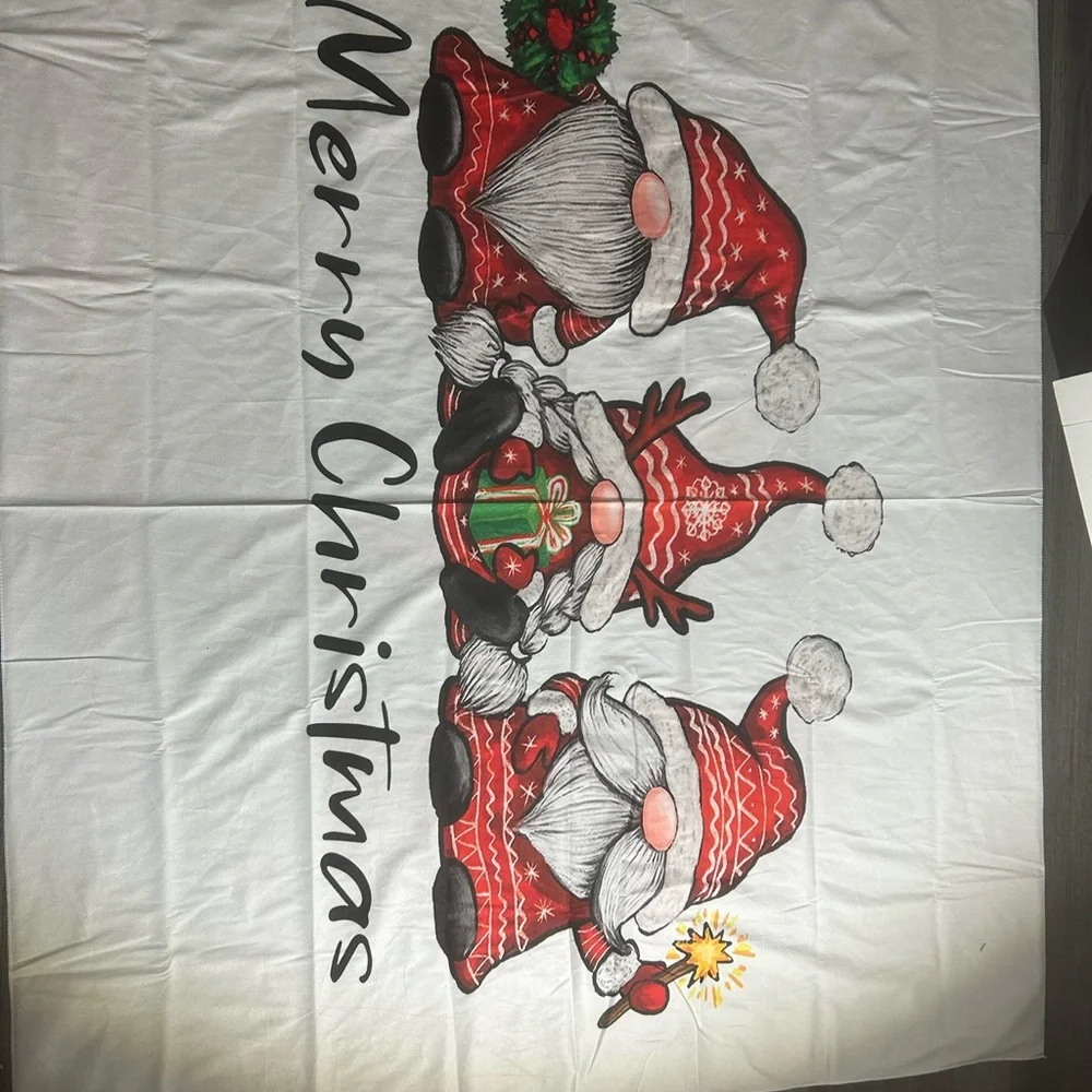 3 gnomes, merry Christmas backdrop, 4 x 4, White white red black, New